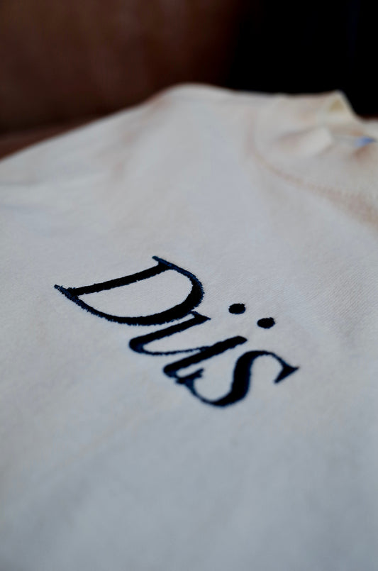 DÜS Core Logo Tee